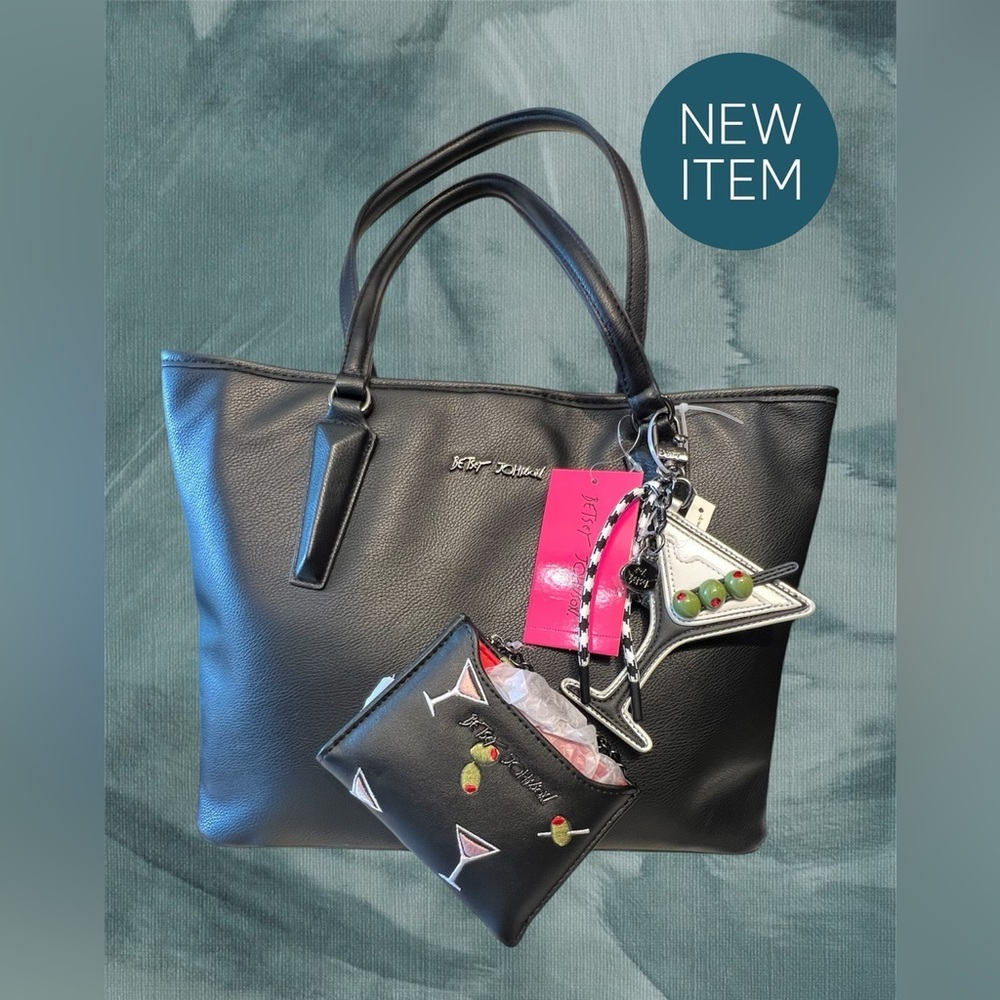 🍸🍸BETSEY JOHNSON Black Faux Leather Tote with martini glass bag charm🍸🍸NWT